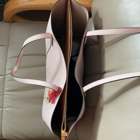 Tory Burch Perry Triple Tote Bag in Shell Pink - Picture 3 of 8